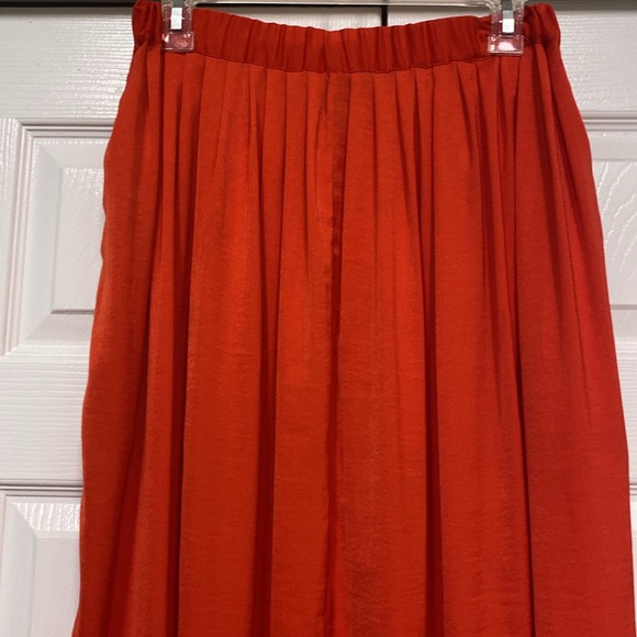 ❌SOLD❌BCBGMaxAzria Sofia Pleated Maxi Skirt Red size XS - Picture 8 of 16